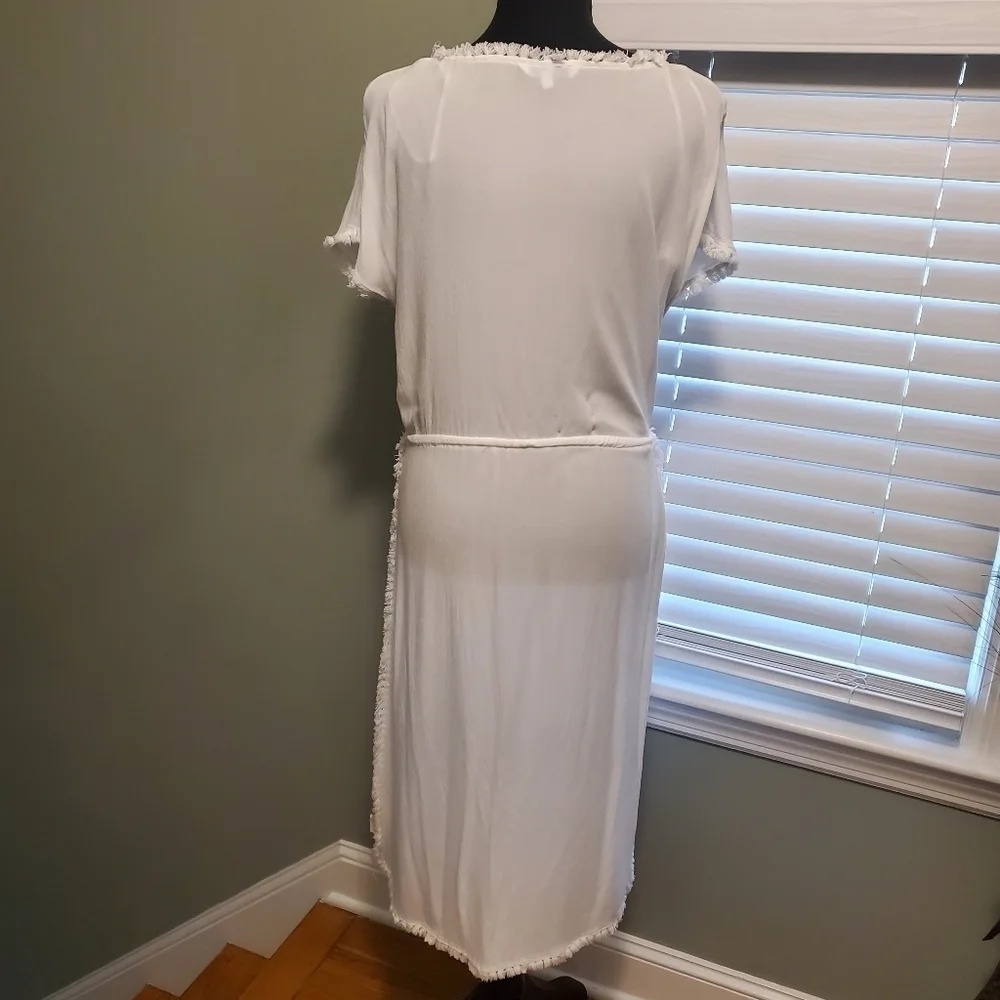Blue Island White Beach/Poolside Coverup Size Medium, Soft, Comfy